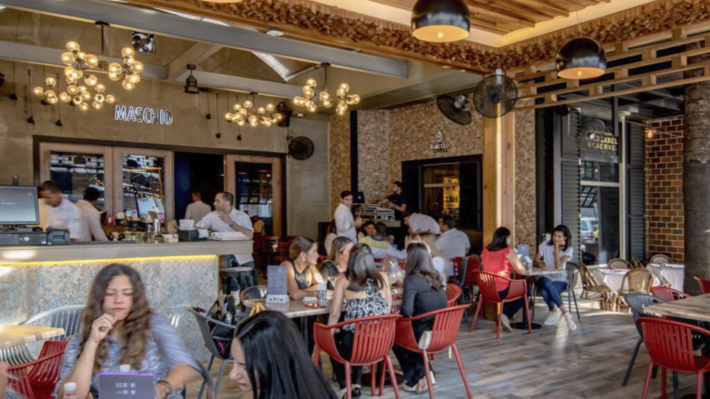 Restaurantes llenos en RD