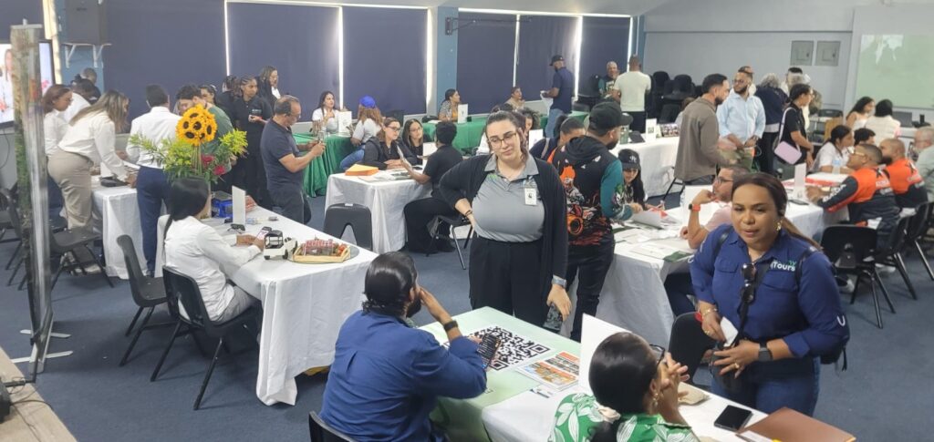 MITUR APOYA A JARABACOA