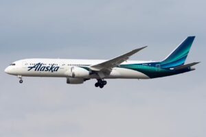 laska-Airlines-Censo-Turistico