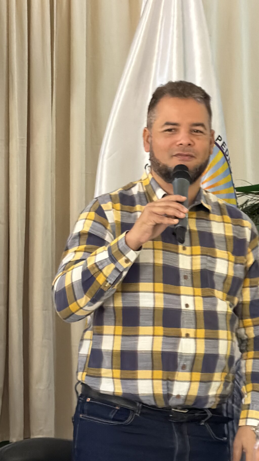 Hecmilio Galván